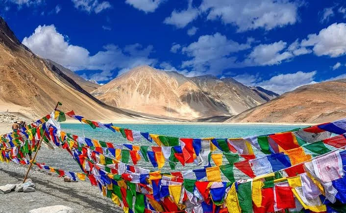 Leh to Pangong Lake Road Trip